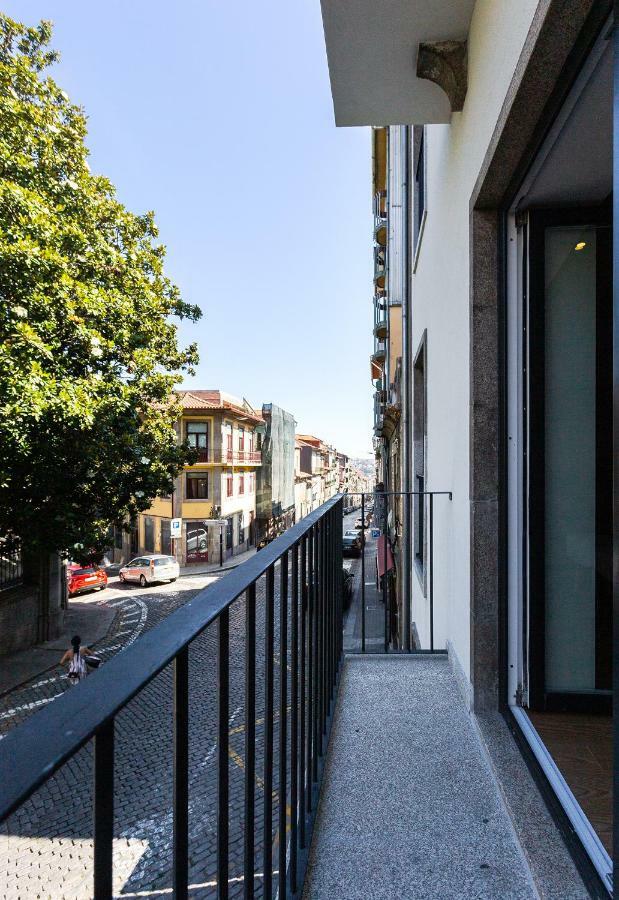 Wood Premium Downtown Apartment By Da'Home بورتو المظهر الخارجي الصورة