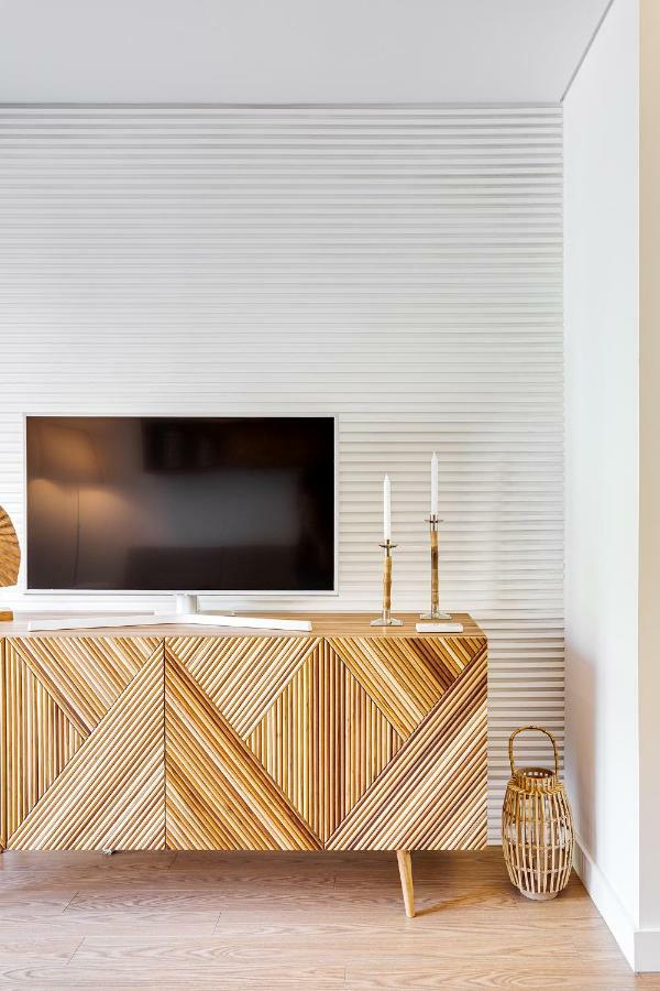 Wood Premium Downtown Apartment By Da'Home بورتو المظهر الخارجي الصورة