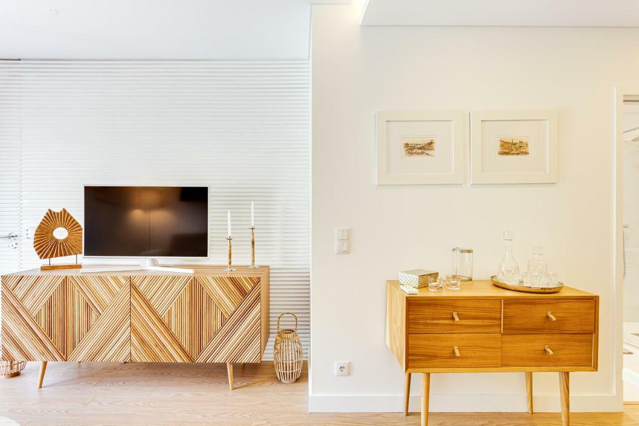 Wood Premium Downtown Apartment By Da'Home بورتو المظهر الخارجي الصورة